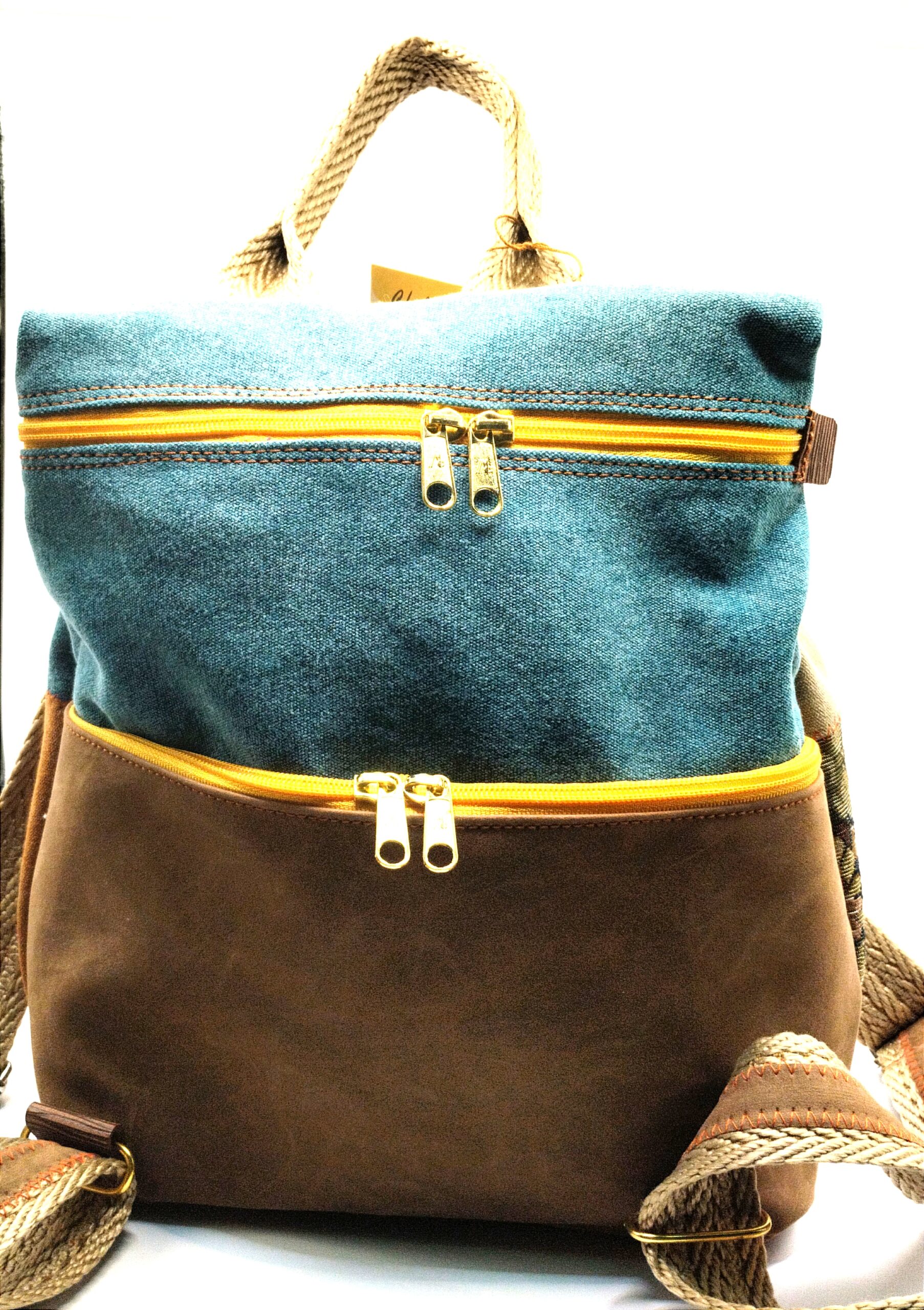 Mochila Teos fabricado artesanalmente - Imagen 2